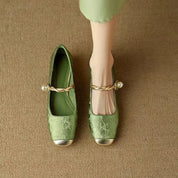 Claribel Pearl Pumps